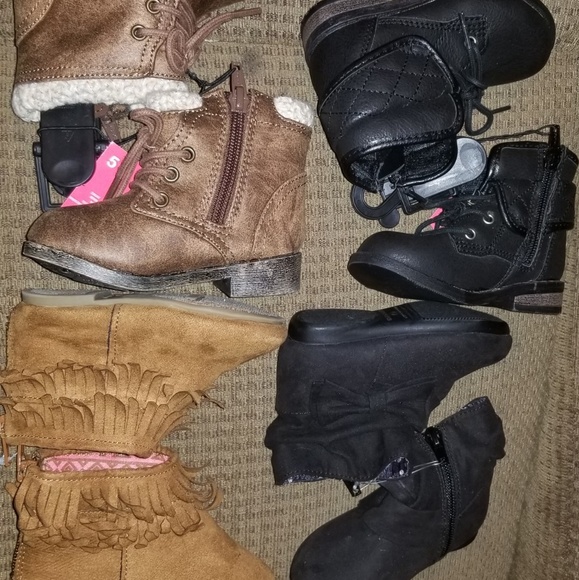 Size 5 toddler girl boots NEW - Picture 1 of 4